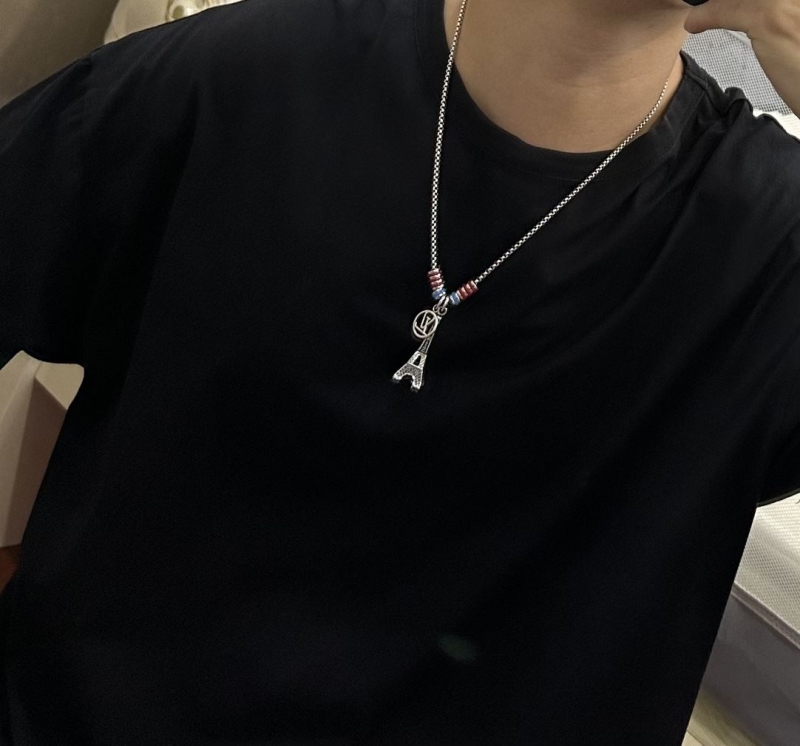 LV Necklaces